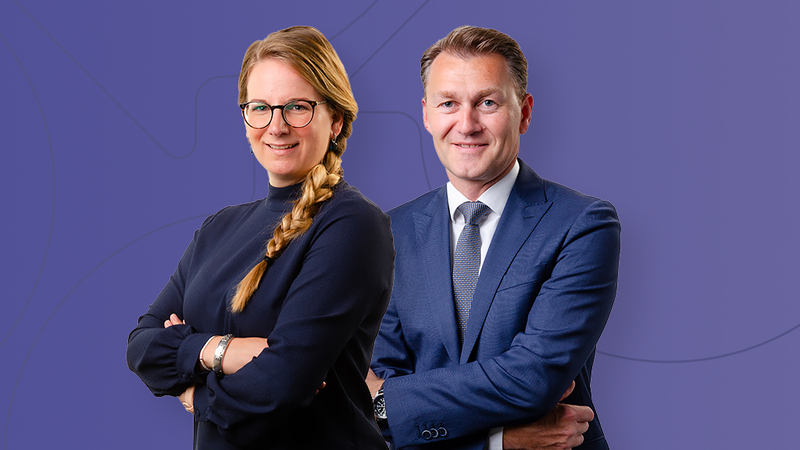 2 sar juristen naast elkaar